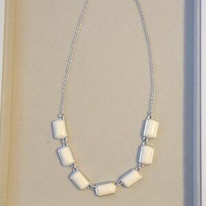 Liz Claiborne Statement Necklace Silver Tone Cream Geometric 16-18”